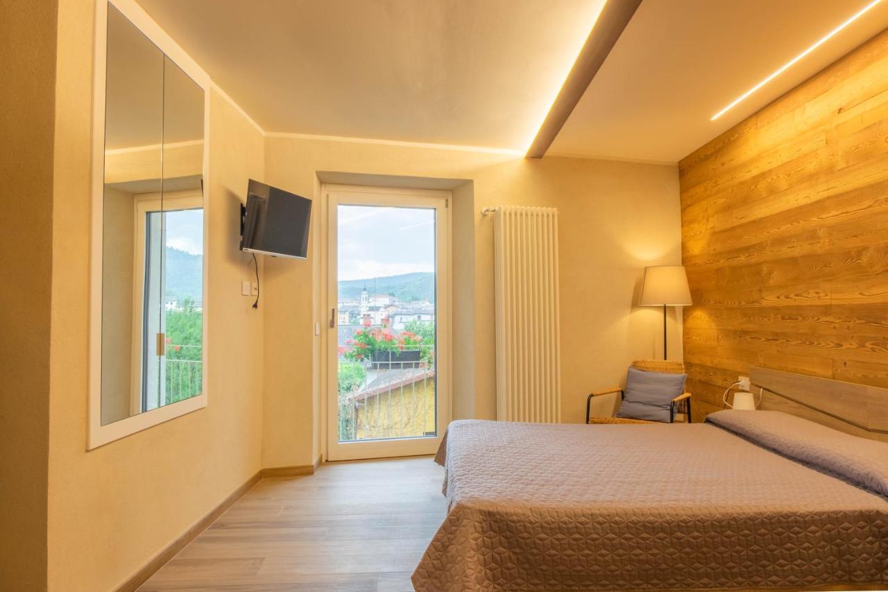 Residenza La Riviera Apartment Дронеро Екстериор снимка