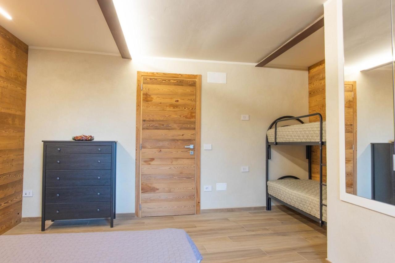 Residenza La Riviera Apartment Дронеро Екстериор снимка